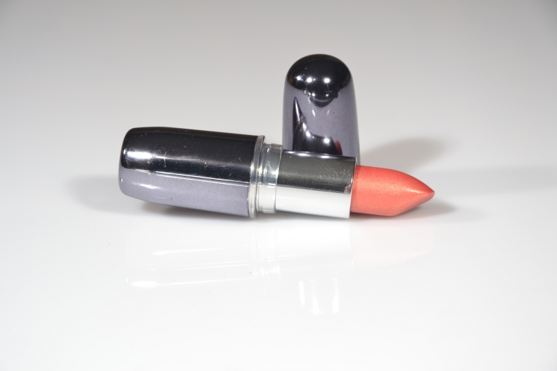 esthetique-MANDELIEU LA NAPOULE-min_lipstick-273109